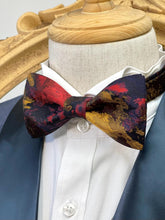 Load image into Gallery viewer, Abstract Mixed Color Classic Bow Tie