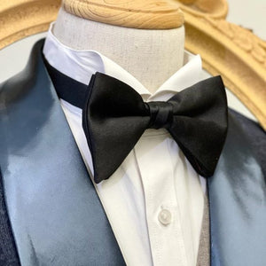 Pure Black Jumbo Butterfly Bow Tie