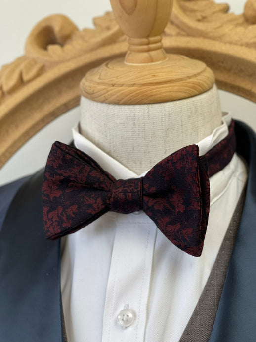 Rose Secret Pattern Classic Bow Tie