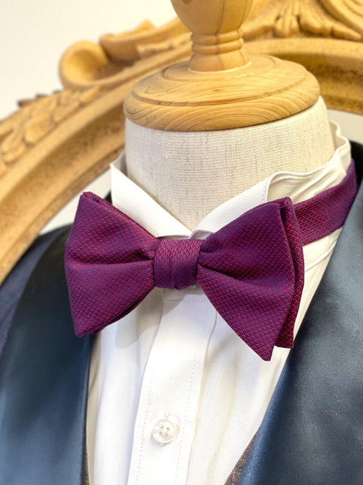 Mysterious Purple Big Butterfly Bow Tie