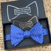 Load image into Gallery viewer, Baby Blue Grid Classic Bow Tie