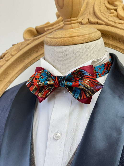 Japan Nishijin Collection – Auspicious Floral Red And Green Wire Pointed Bow Tie