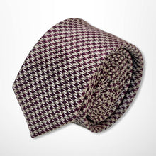 Load image into Gallery viewer, Dark Red Herringbone Silk Tie – Skinny 60mm