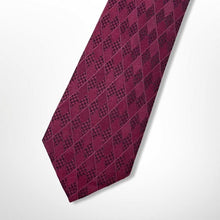 Load image into Gallery viewer, Dark Red Argyle Silk Tie – Regular 80mm
