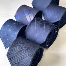 Load image into Gallery viewer, Navy Herringbone Silk Tie – Regular 80mm