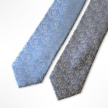 Load image into Gallery viewer, White Pattern With Blue Geometric Silk Tie – Skinny 60mm
