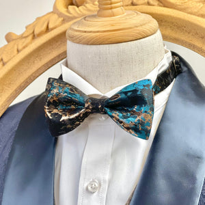 Secret Green Gold Classic Bow Tie