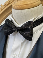 Load image into Gallery viewer, Cyber Navy With Silver Wire Classic Bow Tie