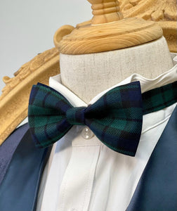 Green Tartan With Navy Stripes Classic Bow Tie