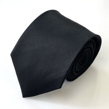 Load image into Gallery viewer, Pure Black Plain Silk Tie – Skinny 65mm