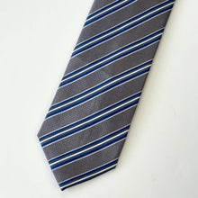 Load image into Gallery viewer, Gray Twill With Blue And White Stripes Silk Tie – Regular  85mm