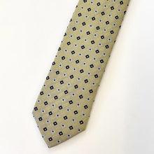 Load image into Gallery viewer, Khaki Floral With White And Black Flowers Silk Tie – Skinny 65mm