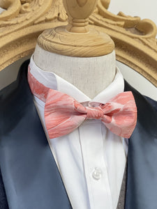 Light Pink Tie Dye Pattern Bow Tie
