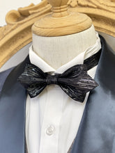 Load image into Gallery viewer, Cyber Navy With Silver Wire Pointed Bow Tie
