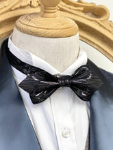 Load image into Gallery viewer, Cyber Navy With Silver Wire Pointed Bow Tie