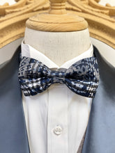 Load image into Gallery viewer, Navy Pattern With White and Grey Geometric Bow Tie