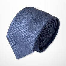 Load image into Gallery viewer, Blue Knit With Chevron Pattern Silk Tie – Skinny 70mm