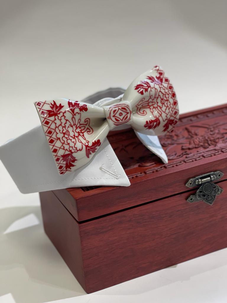 Chinese Rose Painted Butterfly [Limited Edition]