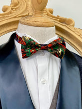 Load image into Gallery viewer, Japan Nishijin Collection – Auspicious Floral Red And Green Wire Bow Tie