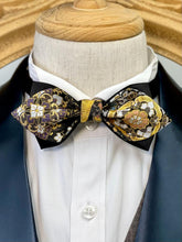 Load image into Gallery viewer, Japan Nishijin Collection – Auspicious Floral Gold And Purple Wire Pointed Bow Tie