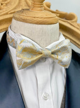Load image into Gallery viewer, Japan Nishijin Collection – Floral White And Gold Wire Bow Tie