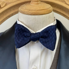 Load image into Gallery viewer, Navy Grid Classic Bow Tie