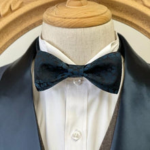 Load image into Gallery viewer, Japan Nishijin Collection – Navy Sakura Classic Bow Tie