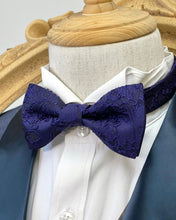 Load image into Gallery viewer, Purple Floral Classic Bow Tie
