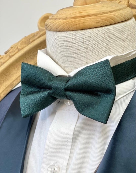 Secret Green H-Pattern Bow Tie