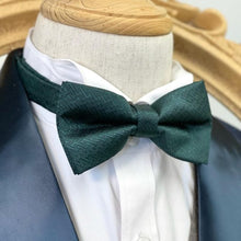 Load image into Gallery viewer, Secret Green H-Pattern Bow Tie