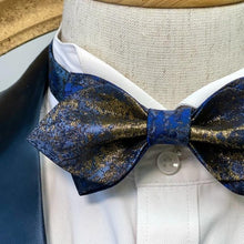 Load image into Gallery viewer, Shining Gold Navy Pointed Bow Tie