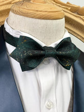 Load image into Gallery viewer, Shining Gold Green Pointed Bow Tie