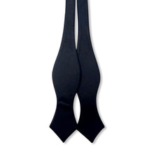 Load image into Gallery viewer, Pointed Shape w/ Plain Black Silk Self Bow Tie