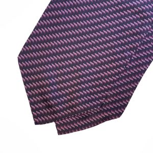 Red Geometric With White Stripes Printed Silk Cravat