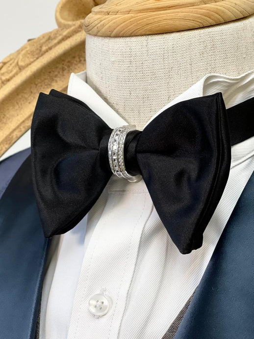 Pure Black Swallow Tail With Crystal Ring Bow Tie