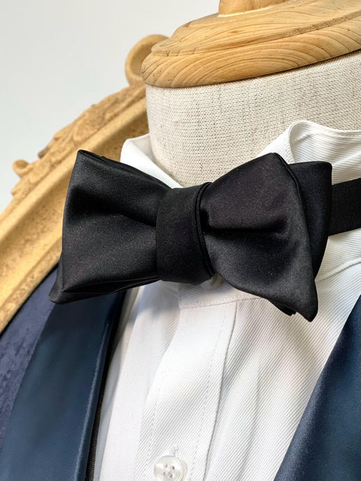 Pure Black Irregular Bow Tie