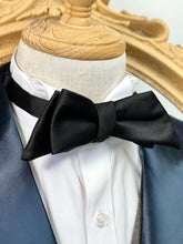 Load image into Gallery viewer, Pure Black Irregular Bow Tie