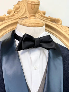 Pure Black Irregular Bow Tie