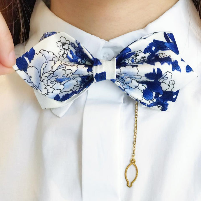 Silk Blue & White Porcelain Pointed BowTie